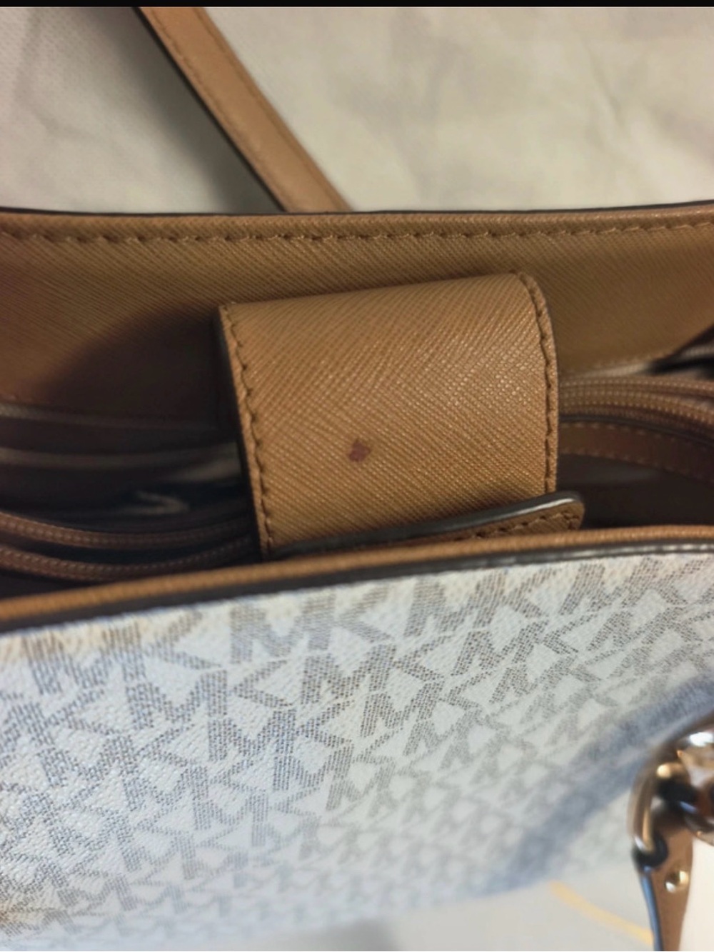Michael Kors Ivory & Tan Tote with Red Rose Appliqué - Picture 16 of 16